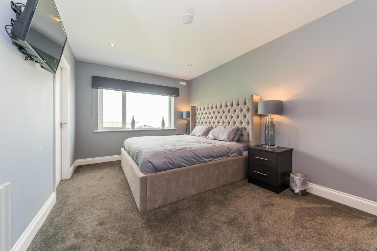 River Views,Kinsale, Hosted By Exquisite Holiday Homes, Sleeps 26 Cork Exterior foto